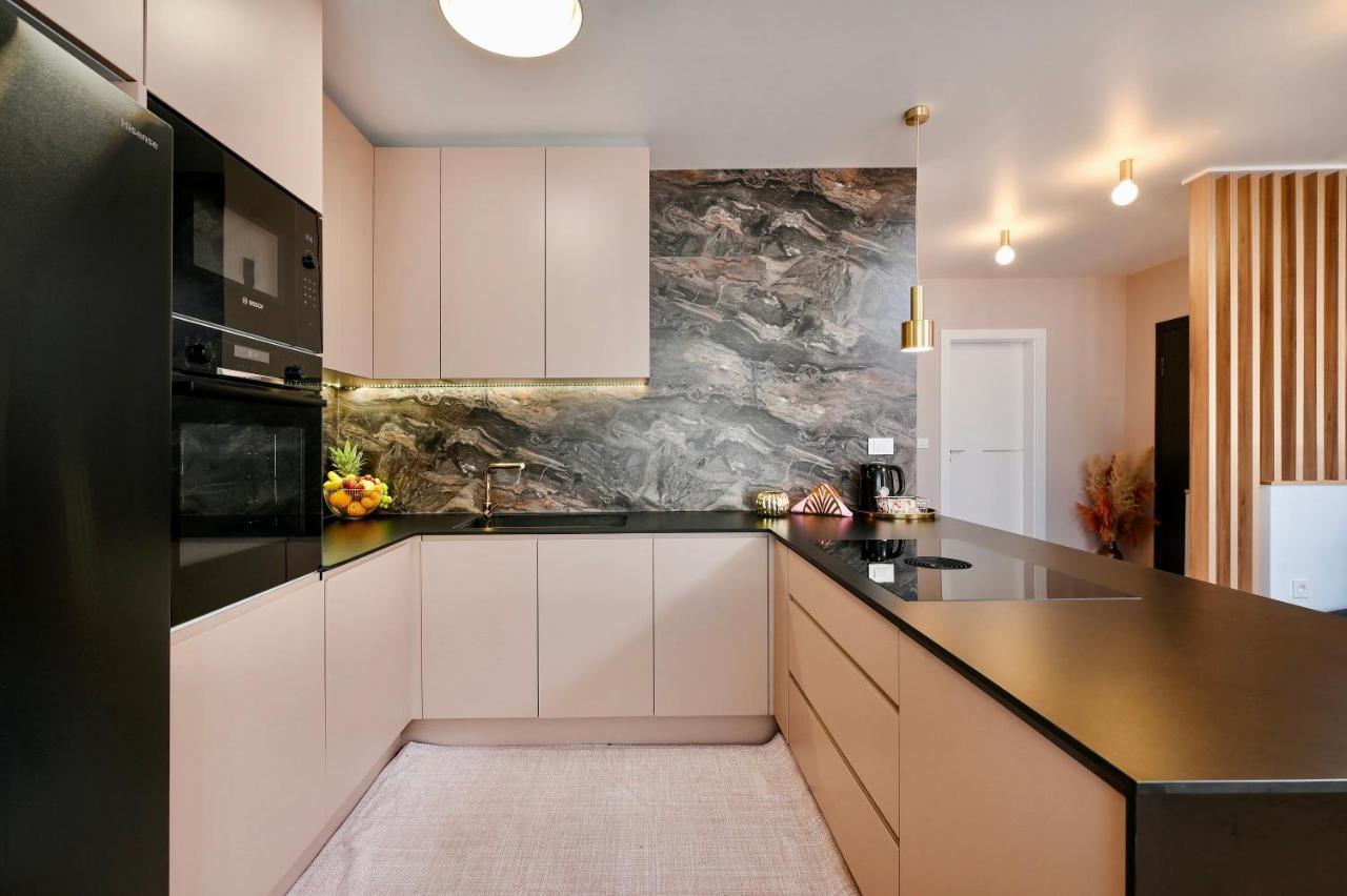 S Design Apartment Zadar Bagian luar foto