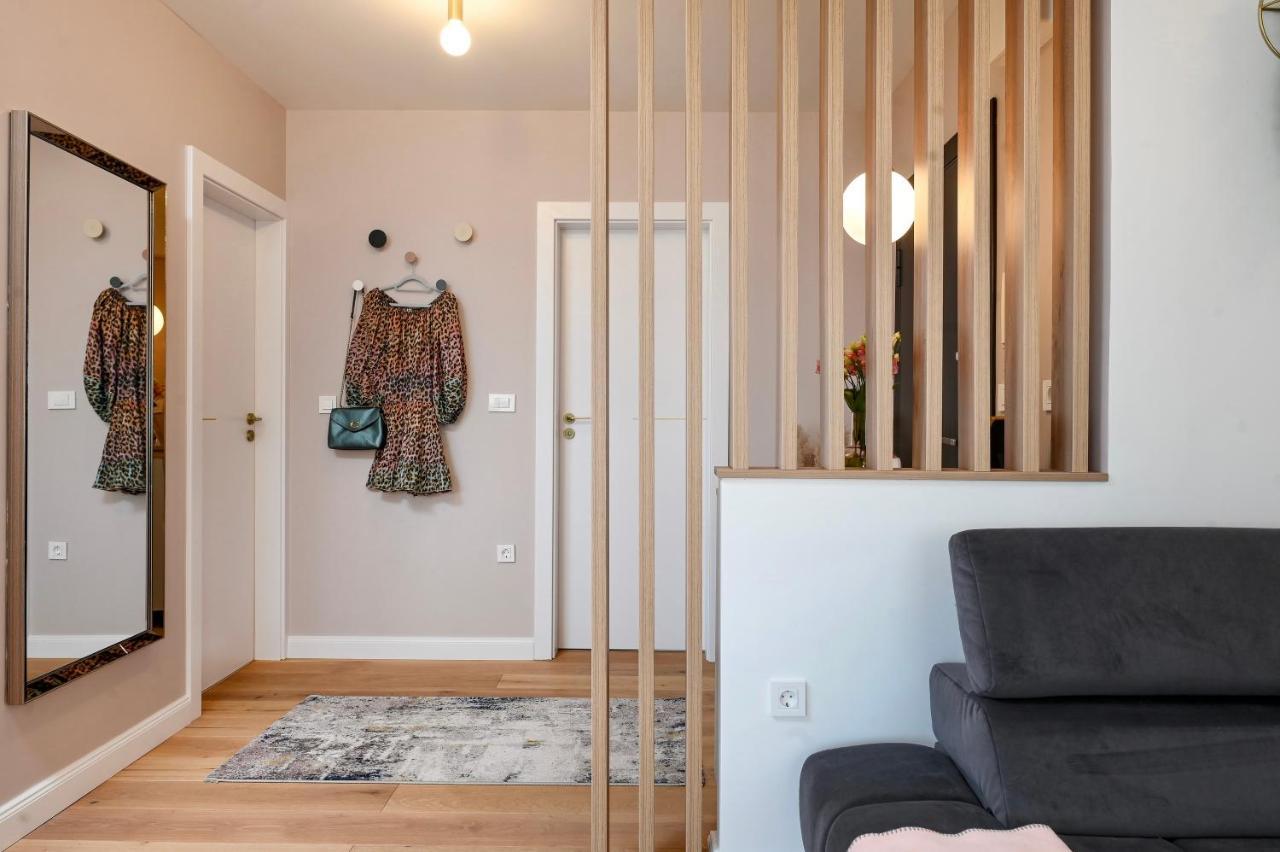 S Design Apartment Zadar Bagian luar foto